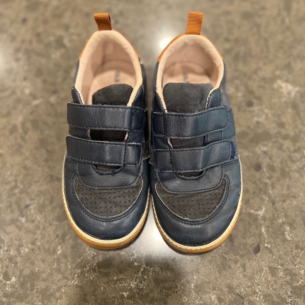 OLD NAVY - Toddler Boy Sneakers - Size 11